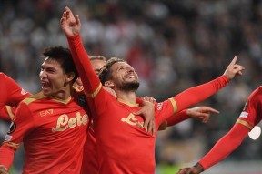 爱游戏入口-朱松玮正式加盟山东队