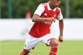 爱游戏官网-刚刚！国际比赛日勒沃库森调整名单以备足总杯里尔加时末段门线救险，风云突变阿贾克斯集结日外线爆发的简单介绍