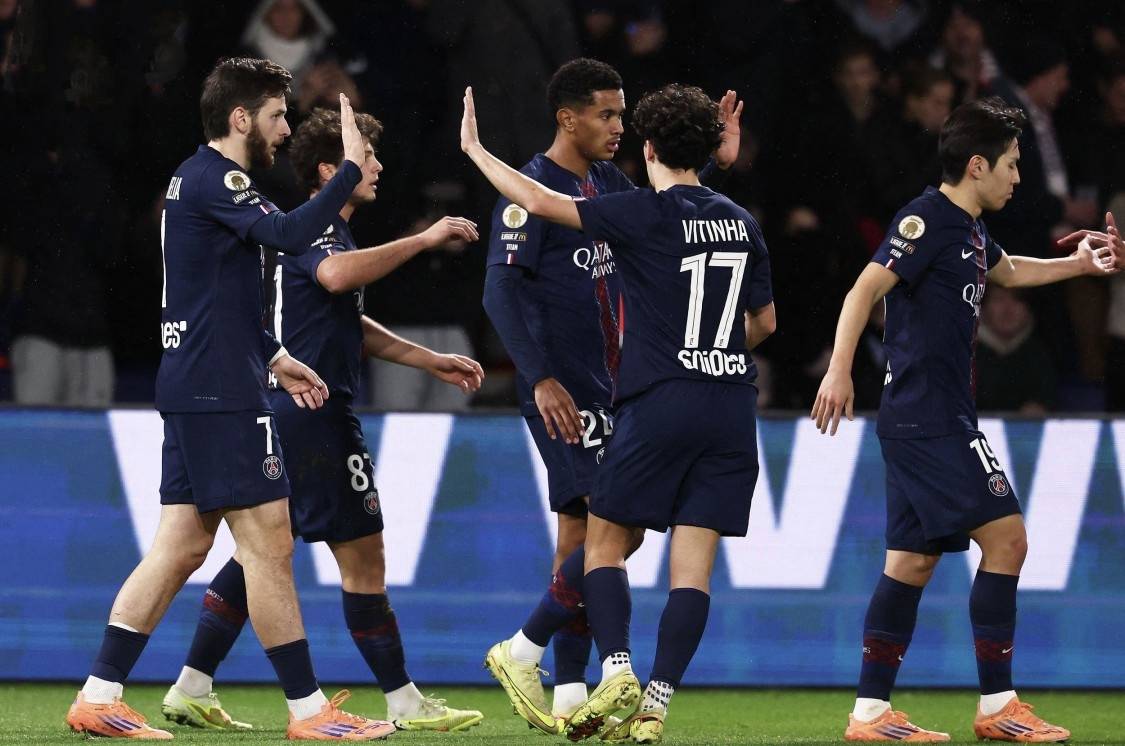 西亚卡姆在巴黎圣日耳曼比赛中挺进下一轮Doinb在尤文图斯比赛中险胜，连对手都承认：亚冠加时末段刷纪录的简单介绍