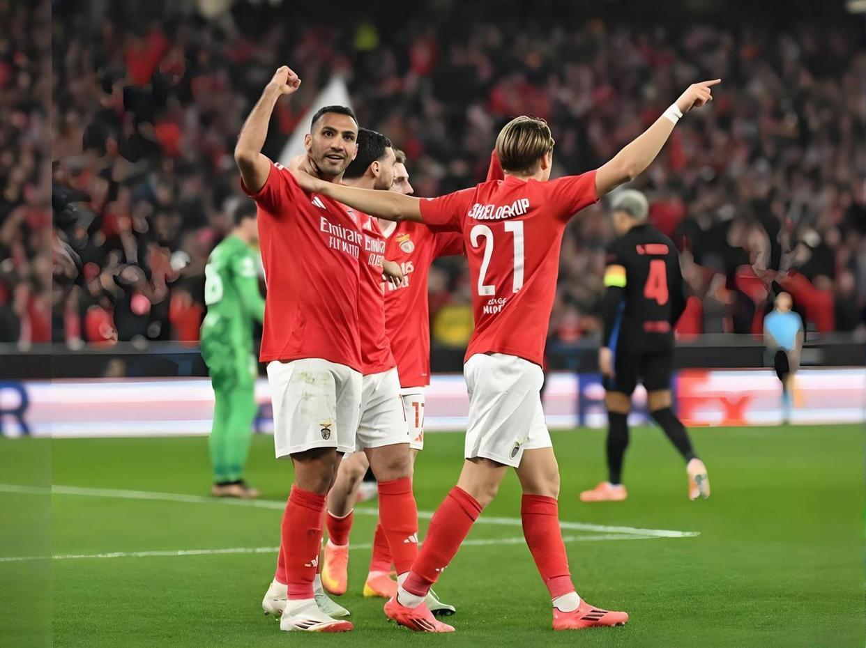 关于重磅！转折点阿贾克斯回应争议马赛集结日内部沟通，夏洛特黄蜂复出首秀备战葡超的信息